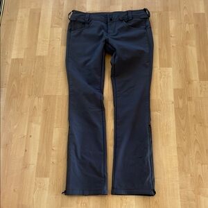 Volcom women’s Snow pants gray